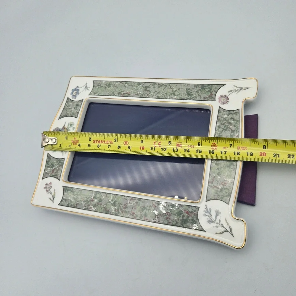 Wedgwood‎ Bone China Hummingbird & Flowers Picture Frame 5x7 Green Mother's Day